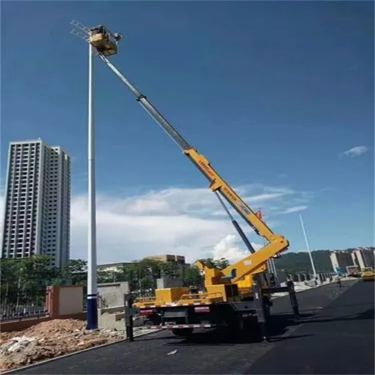 滁州南谯维修路灯的曲臂升降车出租