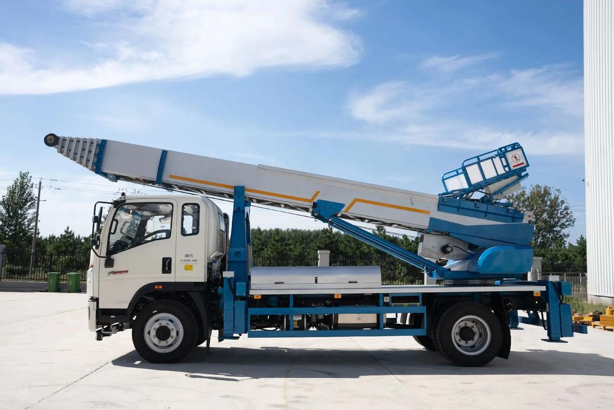 滁州南谯云梯上料车租赁费用