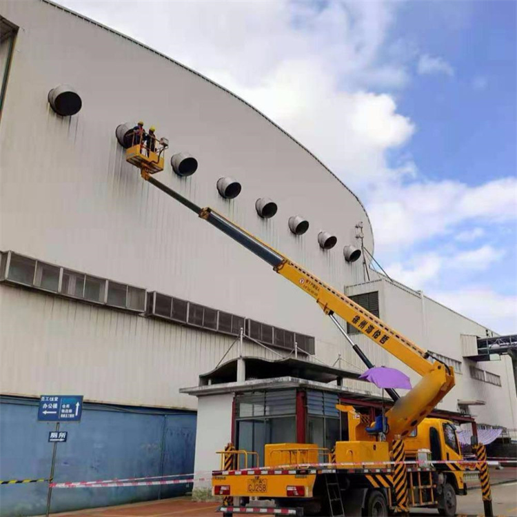 滁州南谯高空作业车出租服务：专业广告牌安装解决方案